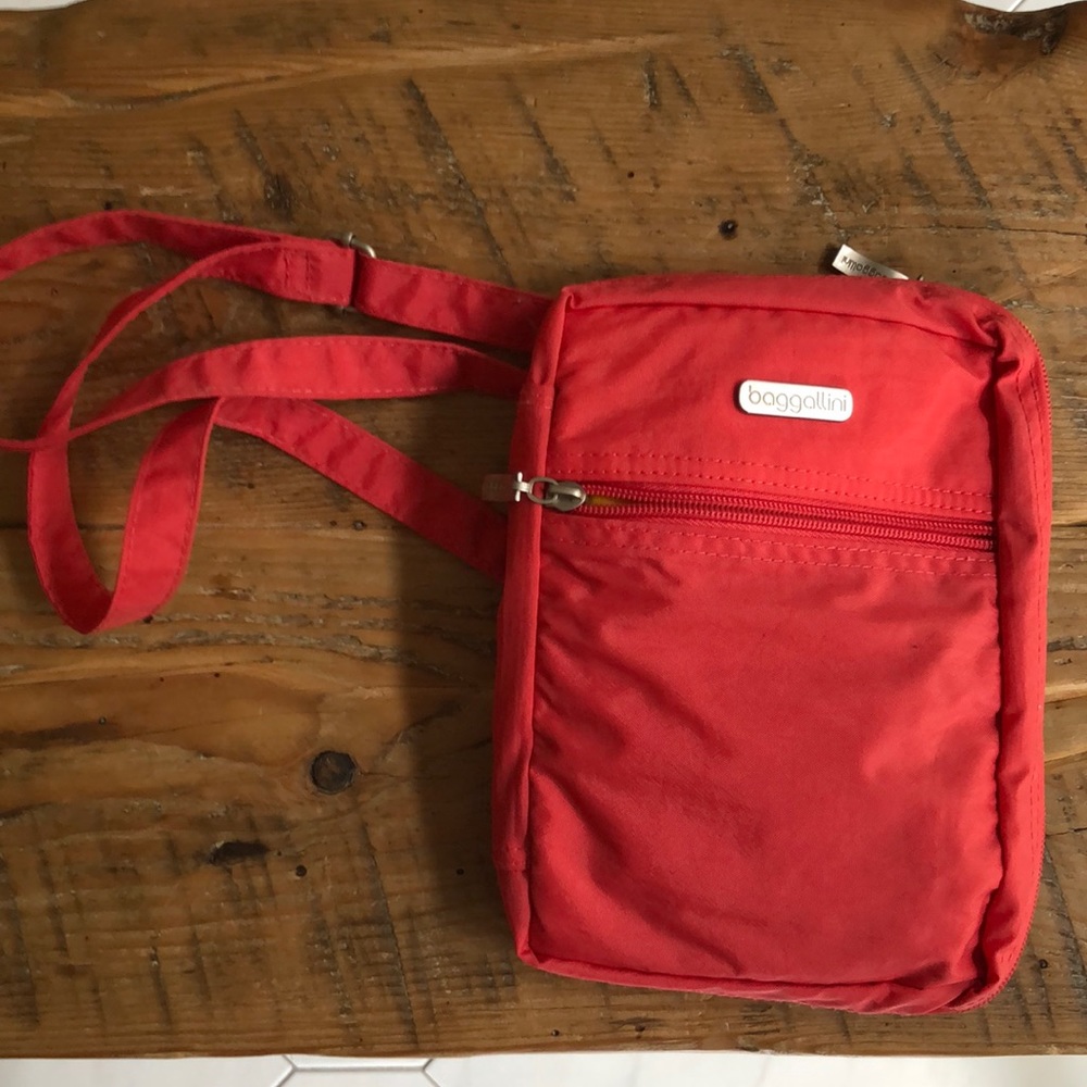 Baggallini Travel bag, Multi-strap  Coral bag